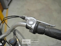 Damesfiets naamloos - afbeelding 4 van  4