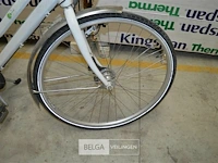 Damesfiets naamloos - afbeelding 3 van  3