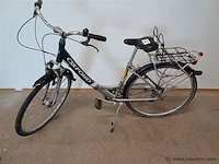 Damesfiets - afbeelding 1 van  3