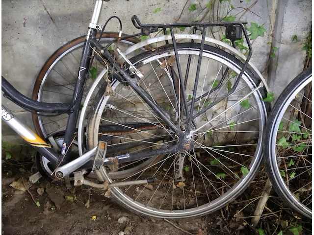 Damesfiets - afbeelding 3 van  5