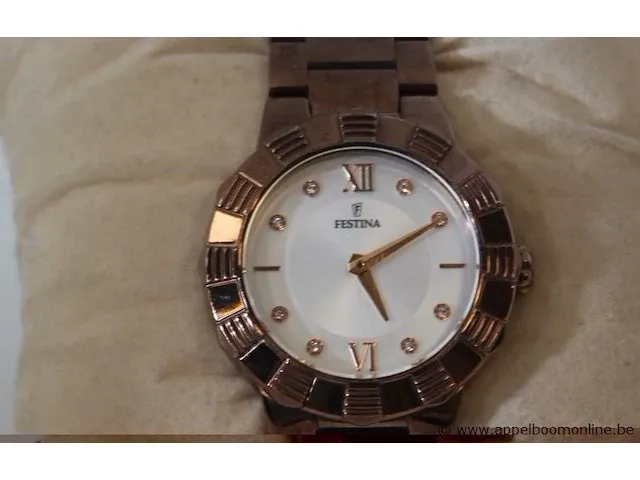 Dameshorloge festina f16800, quartz, dia 35mm, mogelijke gebruikssporen, mogelijks nieuwe batterij nodig - afbeelding 2 van  5