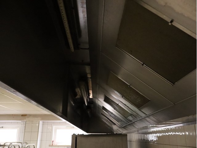 Dampkappen - afbeelding 4 van  5