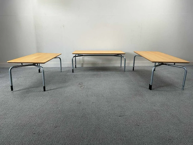 Dan classics - desks (3x) - afbeelding 1 van  5