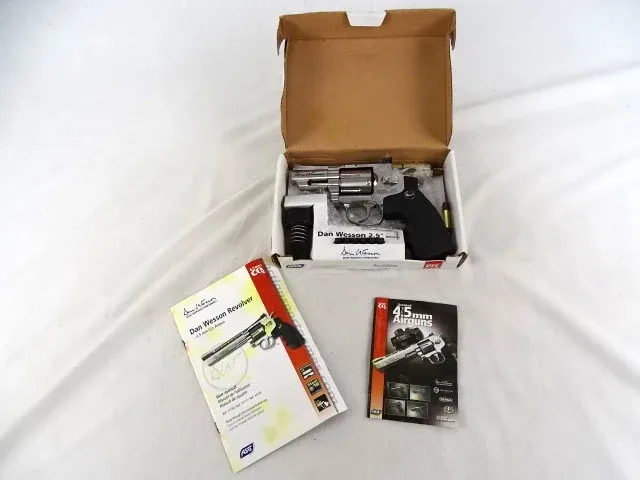 Dan wesson 2.5 revolver - afbeelding 1 van  3