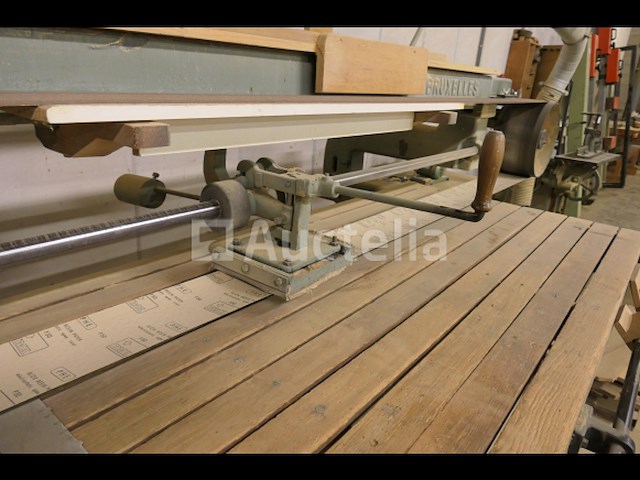 Danckaert eindloze bandschuurmachine - afbeelding 11 van  13