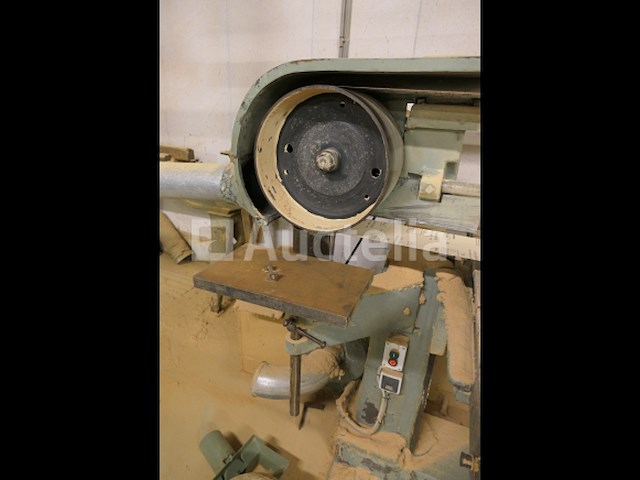 Danckaert eindloze bandschuurmachine - afbeelding 12 van  13