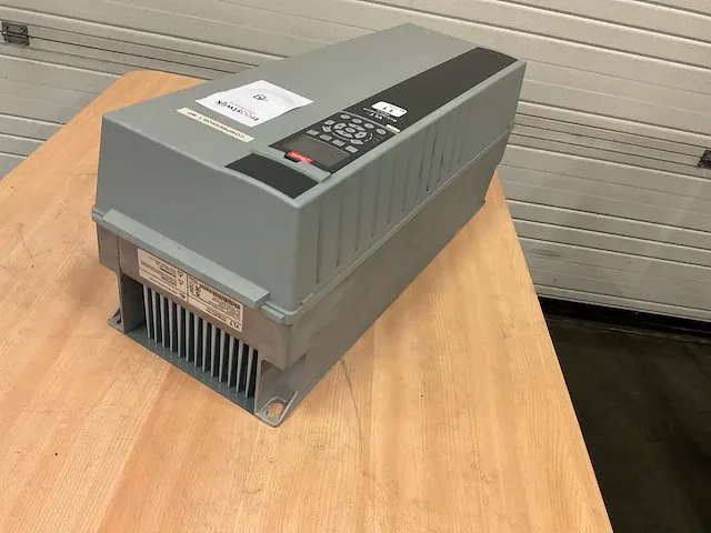 Danfoss fc-103p22kt frequentieregelaar - afbeelding 4 van  6