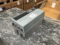 Danfoss vlt fc302 frequentieregelaar - afbeelding 1 van  6