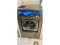 Danube - wed-14 hw et2 - various dyeing and washing - 2023 - afbeelding 2 van  2