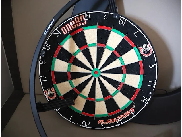 Darts bord - afbeelding 2 van  5