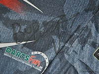 Darts shirt + een set flights, berry van peer - afbeelding 2 van  4