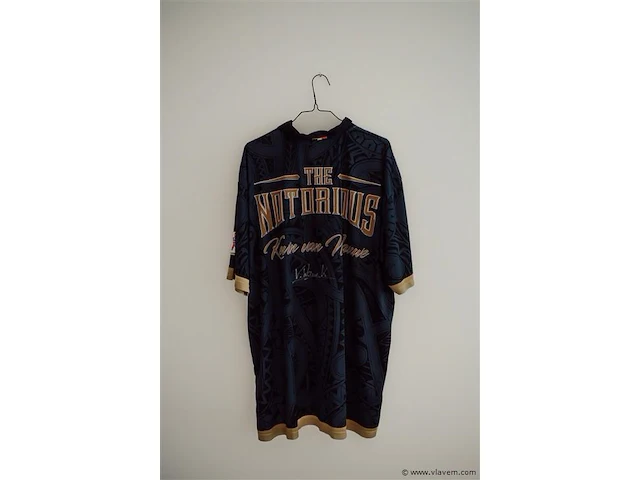 Darts shirt. kevin van wauwe - afbeelding 1 van  3