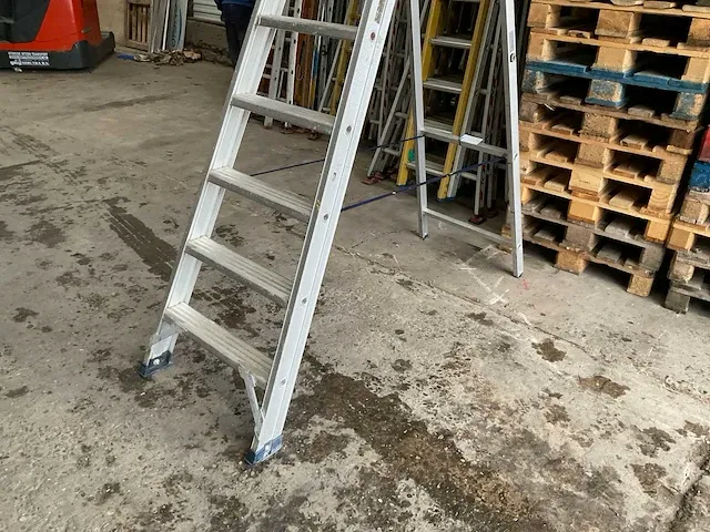 Das ladders hercules aluminium trapladder - afbeelding 2 van  4