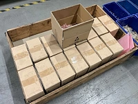 Data vision amt9504 display (122x) - afbeelding 1 van  5