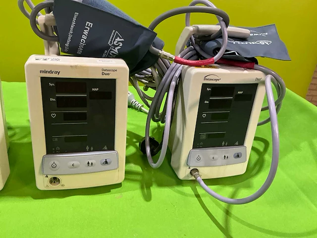 Datascope mindray duo non-invasieve elektronische bloeddrukmeter - afbeelding 4 van  8