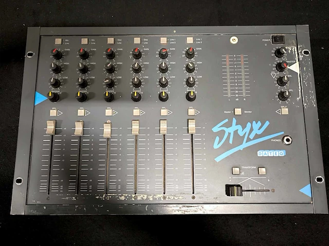 Dateq - styx - dj mixer - afbeelding 4 van  9
