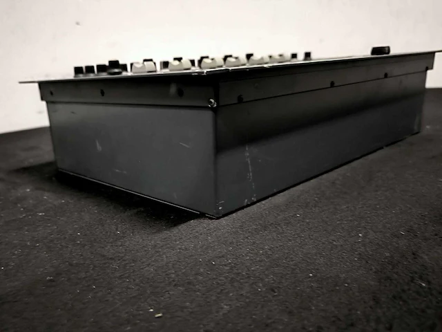 Dateq - styx - dj mixer - afbeelding 6 van  9