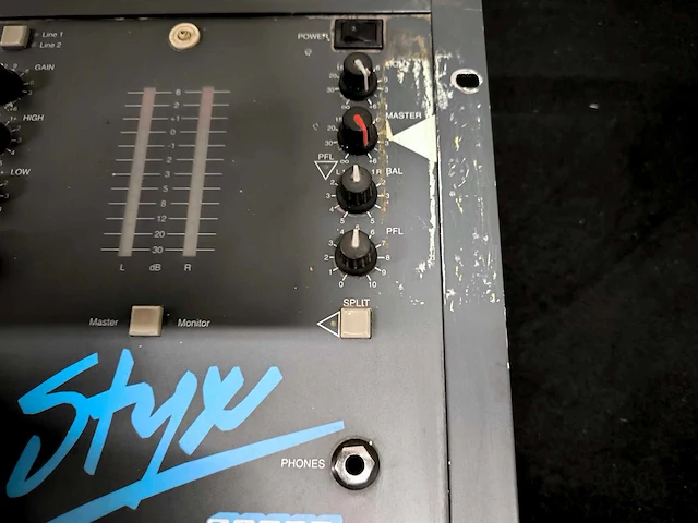 Dateq - styx - dj mixer - afbeelding 9 van  9