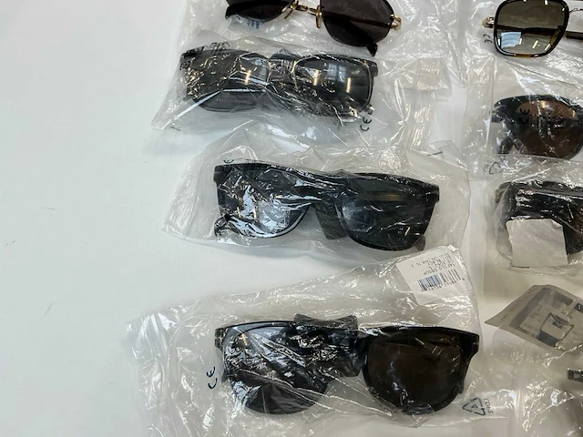 David beckham zonnebril (14x) - afbeelding 10 van  12