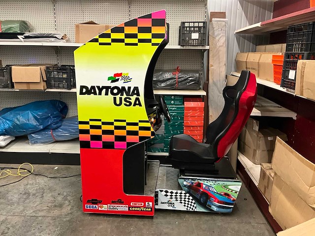 Daytona usa speelautomaat 150 games - ongebruikt - afbeelding 1 van  18