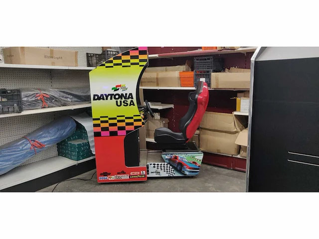 Daytona usa speelautomaat 150 games - afbeelding 1 van  17