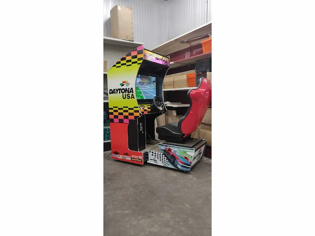 Daytona usa speelautomaat 150 games - afbeelding 11 van  17