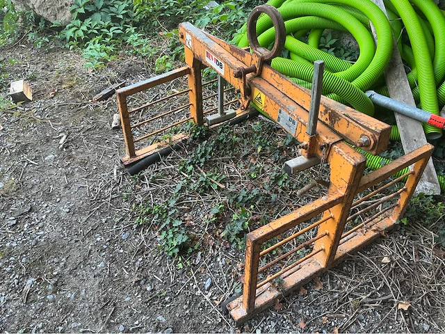 Db boordsteenklem diverse bouwmaterialen - afbeelding 3 van  3