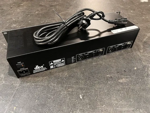 Dbx 231 2x 31-bands grafische equalizer - afbeelding 2 van  2