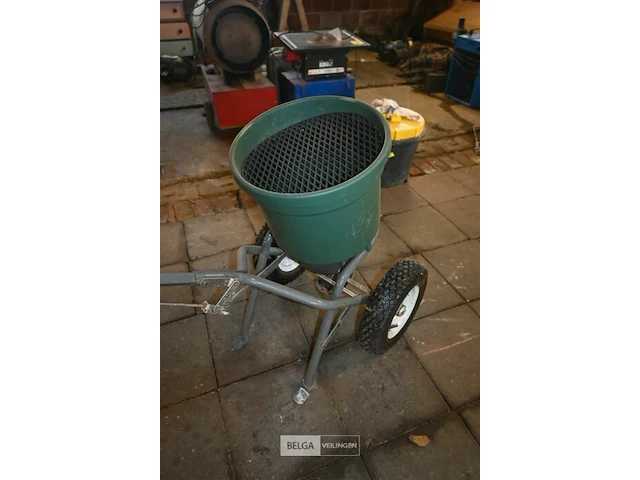 Dcm strooiwagen - afbeelding 5 van  6