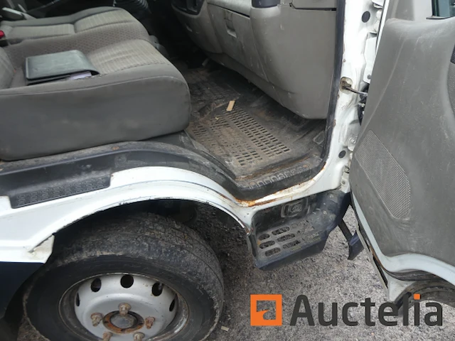 Ddubbele cabine bestelwagen en driezijdige kiepwagen nissan cabstar (2009-215.641 km) - afbeelding 32 van  54