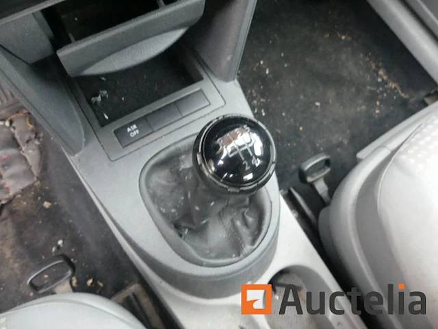 De auto van de caddy van volkswagen (2007-vin: wv2zzz2kz8x049894) - afbeelding 27 van  31