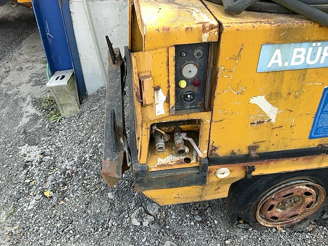 De compressor van de schroeflucht - afbeelding 5 van  21