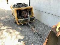 De compressor van de schroeflucht - afbeelding 12 van  21