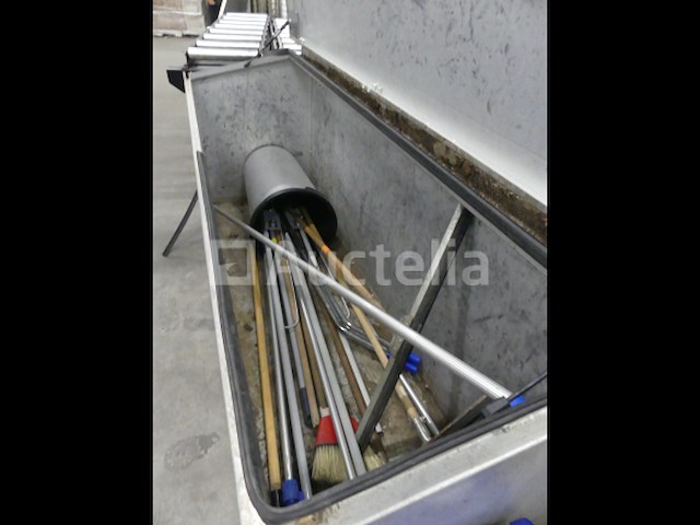 De gereedschapskist van de pick-up vrachtwagen - afbeelding 1 van  3