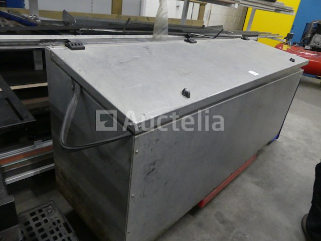 De gereedschapskist van de pick-up vrachtwagen - afbeelding 2 van  3