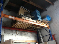 De inhoud van 2 pallets - afbeelding 2 van  5