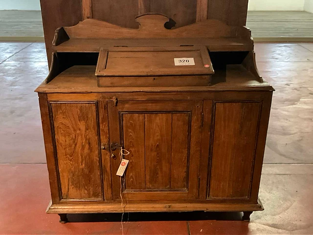 De koloniaal secretaire bureau - afbeelding 1 van  4
