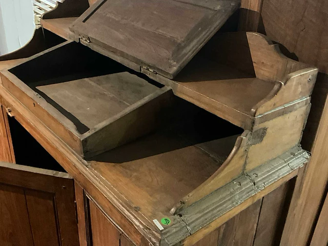 De koloniaal secretaire bureau - afbeelding 4 van  4