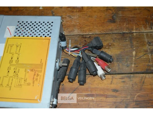 De lorian auto radio/cassette - afbeelding 3 van  3
