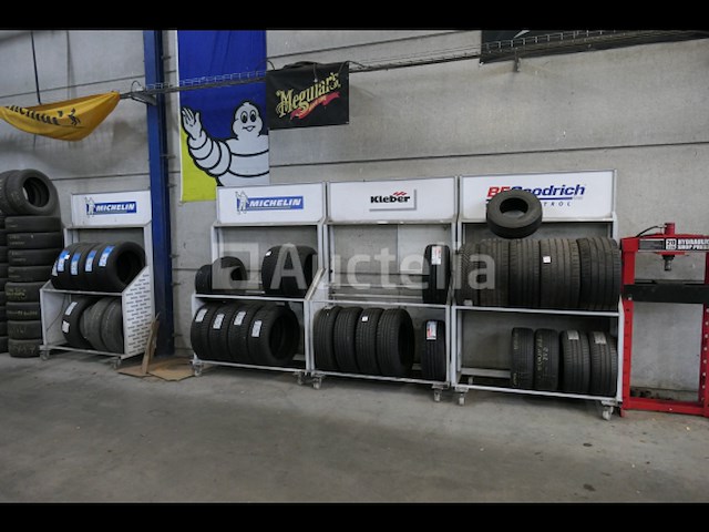 De meeste nieuwe banden - afbeelding 1 van  6