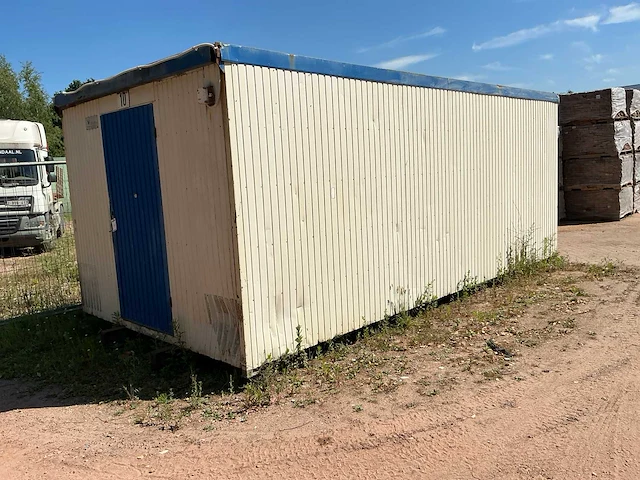 De meeuw werfcontainer - afbeelding 1 van  13
