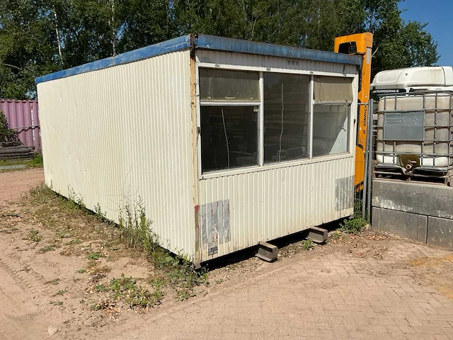 De meeuw werfcontainer - afbeelding 6 van  13