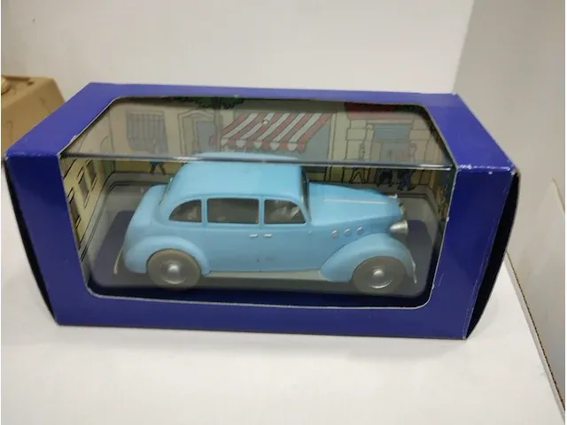 De packard van koning muskar uit de skepter van ottokar - afbeelding 3 van  5