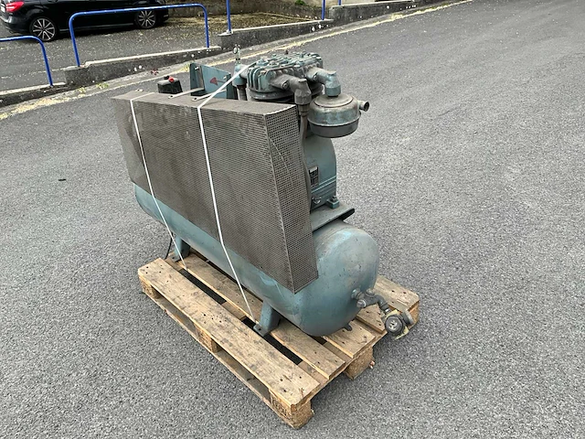 De vilbiss 44643 hogedrukcompressor + drukvat 500 l - afbeelding 16 van  19