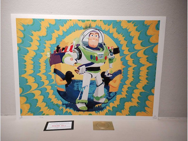 Death nyc buzz lighyear - afbeelding 4 van  4