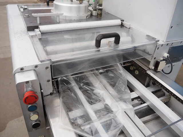 Deca packaging group - afbeelding 20 van  22