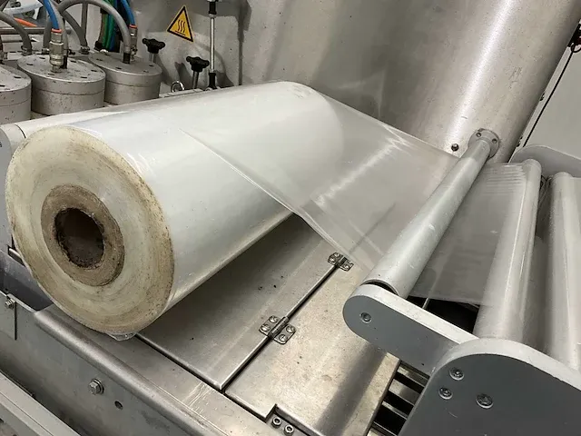 Deca sealingband verpakkingsmachines met uitvoerband 2005 - afbeelding 4 van  48