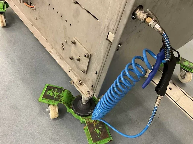 Deca sealingband verpakkingsmachines met uitvoerband 2005 - afbeelding 10 van  48