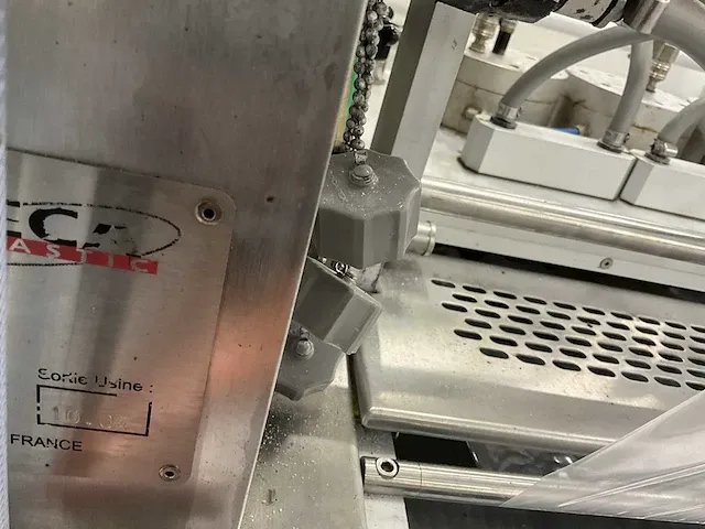 Deca sealingband verpakkingsmachines met uitvoerband 2005 - afbeelding 20 van  48