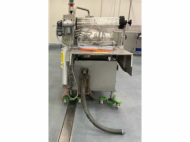 Deca sealingband verpakkingsmachines met uitvoerband 2005 - afbeelding 12 van  48